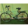 Image 1 : WHITE TREK MULTI TRACK 21 - SPEED ROAD BIKE