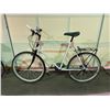 Image 2 : 2 BIKES - BLUE CCM 21 - SPEED FRONT SUSPENSION MOUNTAIN BIKE & WHITE NO NAME 15 - SPEED  HYBRID