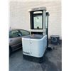 Image 2 : CROWN SP3020-30 3 STAGE 42INCH FORK, ELECTRIC ORDER PICKER, WITH GENERAL BATTERY, SC3-12-550
