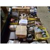 Image 2 : PALLET OF ASSORTED PLUMBING PRODUCTS & HARDWARE