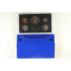 1983 US PROOF SET (WITH BOX)