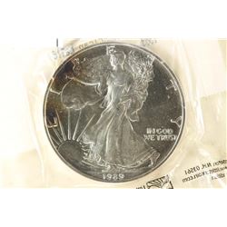 1989 AMERICAN SILVER EAGLE UNC WITH TONING SPOT