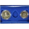 Image 2 : 1986 LIBERTY 2 COIN SET CONTAINS: