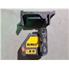 Image 2 : DEWALT DW087 LASER CHALK LINE LASER LINE GENERATOR IN HARD CASE