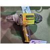 Image 2 : 2 DEWALT DW130V 1/2" STEEL ELECTRIC DRILLS