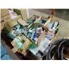 Image 2 : PALLET OF ASSORTED ELECTRICAL HARDWARE, LIGHTING & BULBS