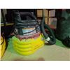 Image 2 : STINGER 2.5 GAL WET / DRY PORTABLE SHOP VACUUM