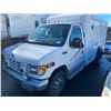 Image 1 : 2001 FORD E-350 SUPERDUTY, 2DR CUBE VAN, X-AMBULANCE, WHITE, VIN # 1FDWE35F31HA46379