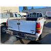 Image 3 : 2006 GMC SIERRA 2500, 2DR EX CAB PU, WHITE, VIN # 1GTHK39286E118182