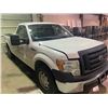 Image 2 : 2010 FORD XL 150 PICKUP TRUCK VIN 1FTMF1CW5AKE12071 WHITE