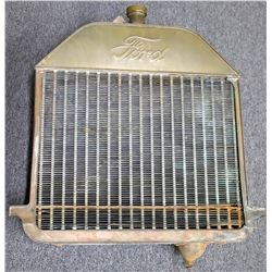 Rare Ford Model "T" Brass radiator  (126543)