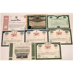 Football & Basketball Stock Certificate Collection  (124725)