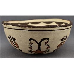 ZUNI INDIAN POTTERY BOWL