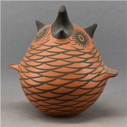 ZUNI INDIAN POTTERY OWL ( HENDERSON)
