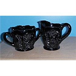 Tiara Black Daisy & Button Sugar & Creamer #1288908