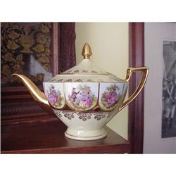 CHIC LOVE STORY FRENCH COURT TEAPOT #1309177