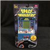 Image 1 : SPACE INVADERS CLASSIC HANDHELD ARCADE GAME