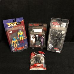 TOY FIGURES LOT