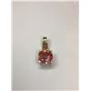 Image 1 : 14K Yellow Gold Topaz Pendant