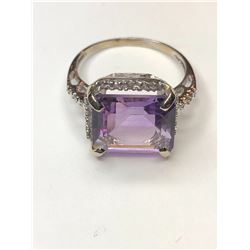 10K White Gold Amethyst Ring