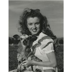Marilyn Monroe collection of (37) photographic prints by Andre De Dienes, George Barris and others.