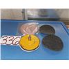 Image 1 : Velcro Pad 5" with assorted Disc 5"
