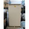 Image 1 : Danby Bar Fridge