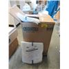 Image 1 : New Case of 25 Disposable Coveralls - M