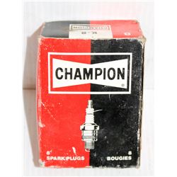 BOX OF 8 CHAMPION K-8 SPARKPLUGS