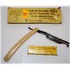 Image 1 : ANTIQUE GUARINO BARBER FLAT BLADE RAZOR W/ BLADES