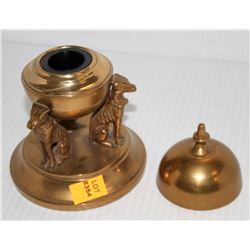 BRASS ORNAMENTAL 3 DOG DESK TOP INK WELL
