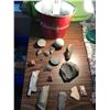 Image 1 : Bucket of knappings Cat B