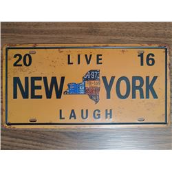 Vintage car plates, Retro style - LIVE - NEW YORK - LAUCH