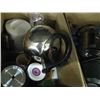 Image 2 : 3 BOXES OF MISC. COFFEE MAKER, KITCHENWARE, KETTLE, ETC.