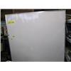 Image 2 : 4X6 WHITE BOARD