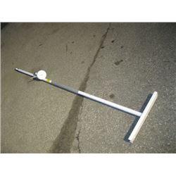MEDICAL POLE