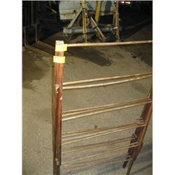 WOODEN DRYING RACK