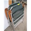 Image 1 : 2 FOLDING GREEN LAWN CHAIRS