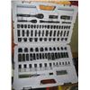 Image 2 : STANLEY PROFESSIONAL GRADE 122 PIECE CASED SOCKET SET