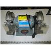 Image 1 : DELTA 6" BENCH GRINDER