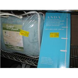 FLEECE SHEET SET & A BATH TOWEL RACK