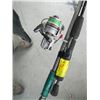 Image 2 : FISHING ROD & REEL & NET