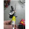 Image 2 : SMALL ROD & REEL