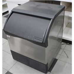 SCOTSMAN ICE MACHINE, 26" X 26" X 33-1/2"