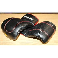 PAIR OF LIFE FITNESS KICK BOXING GLOVES