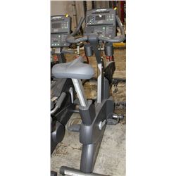 LIFE FITNESS LIFE CYCLE UPRIGHT BIKE MODEL #CLSC