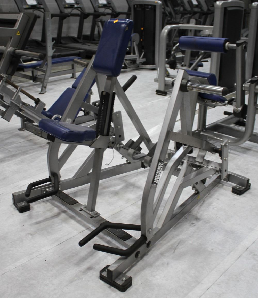 HAMMER STRENGTH ISO-LATERAL ROWING MACHINE