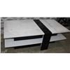 Image 1 : WHITE & BLACK MODERN STYLE COFFEE TABLE,