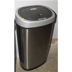STAINLESS TOUCHLESS GARBAGE CAN