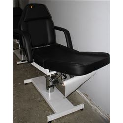 HYDRAULIC LIFT ADJUSTABLE ESTETICS CHAIR, HAS FACE